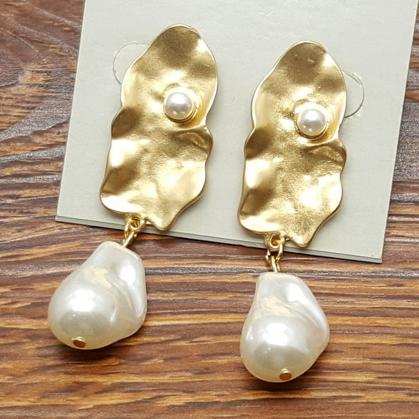 Handcrafted Pearl Earrings
