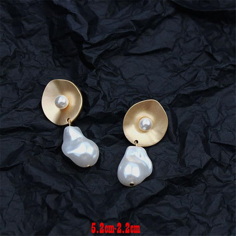 Handcrafted Pearl Earrings