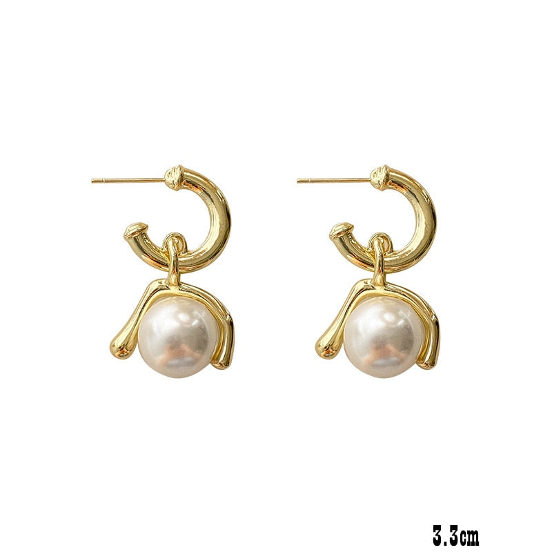 Handcrafted Pearl Earrings