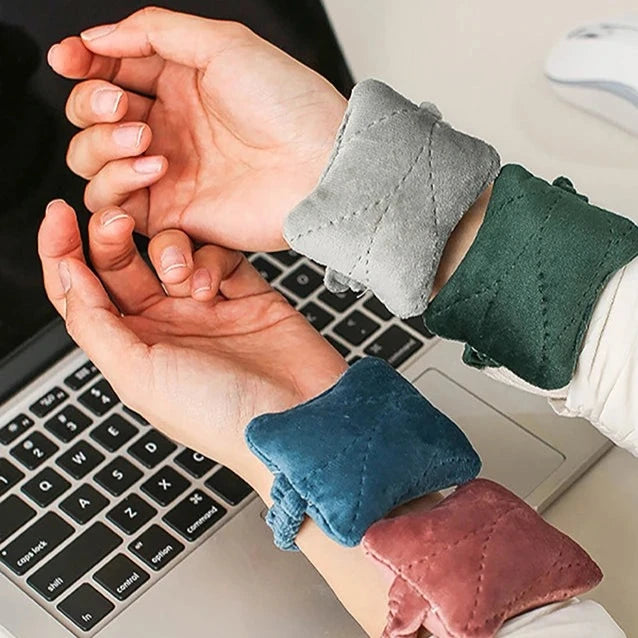 Wearable Mouse Wrist Rest