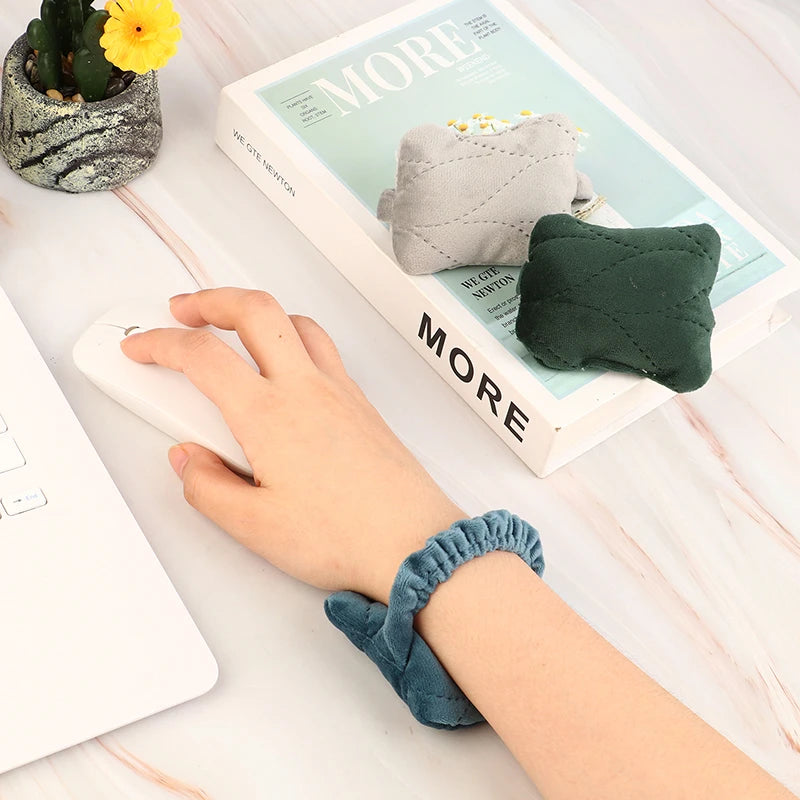 Wearable Mouse Wrist Rest